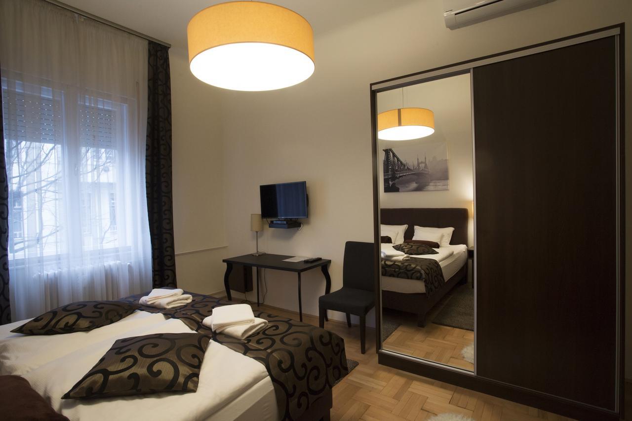 Opus Prime Apartment Budapest Bagian luar foto