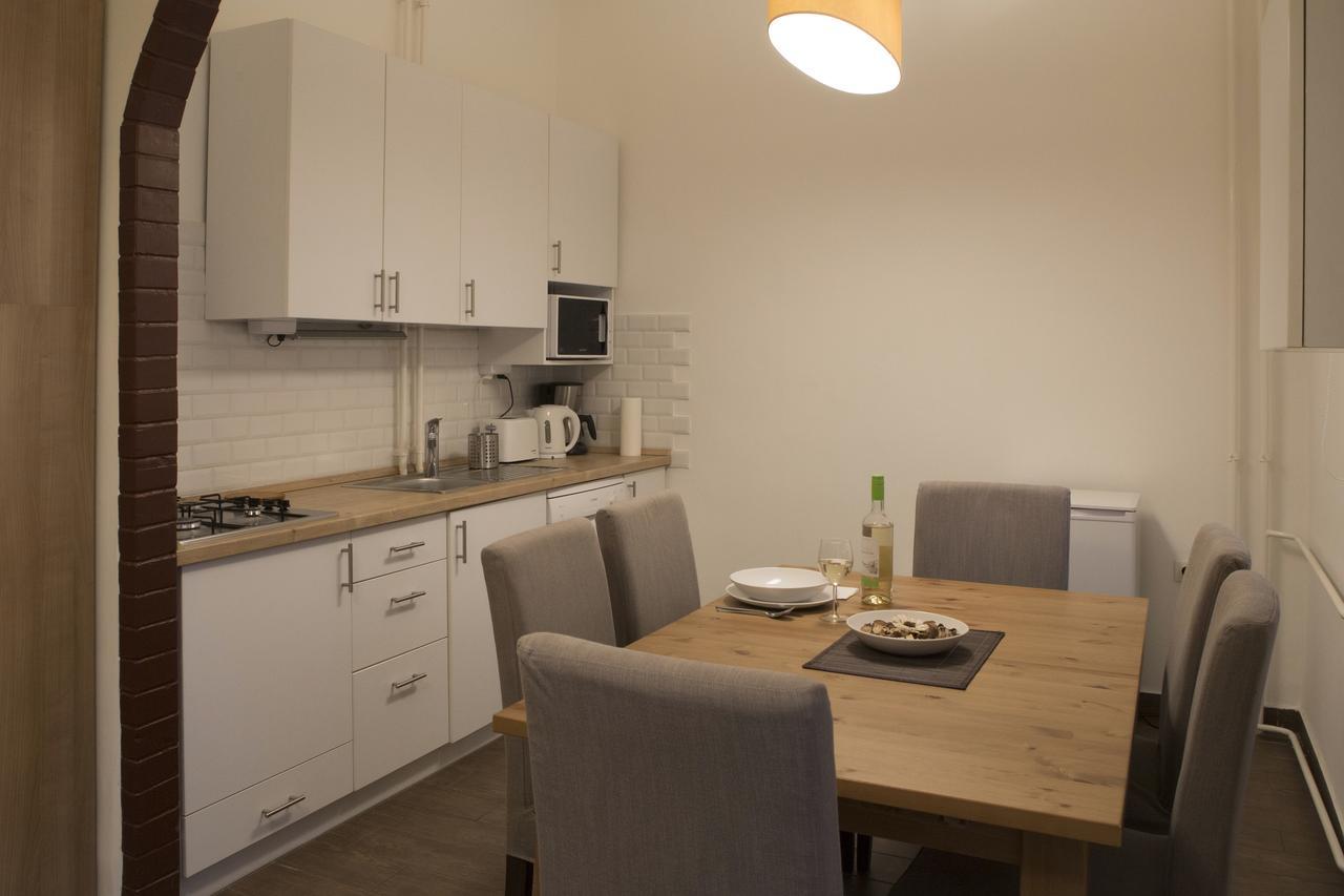 Opus Prime Apartment Budapest Bagian luar foto