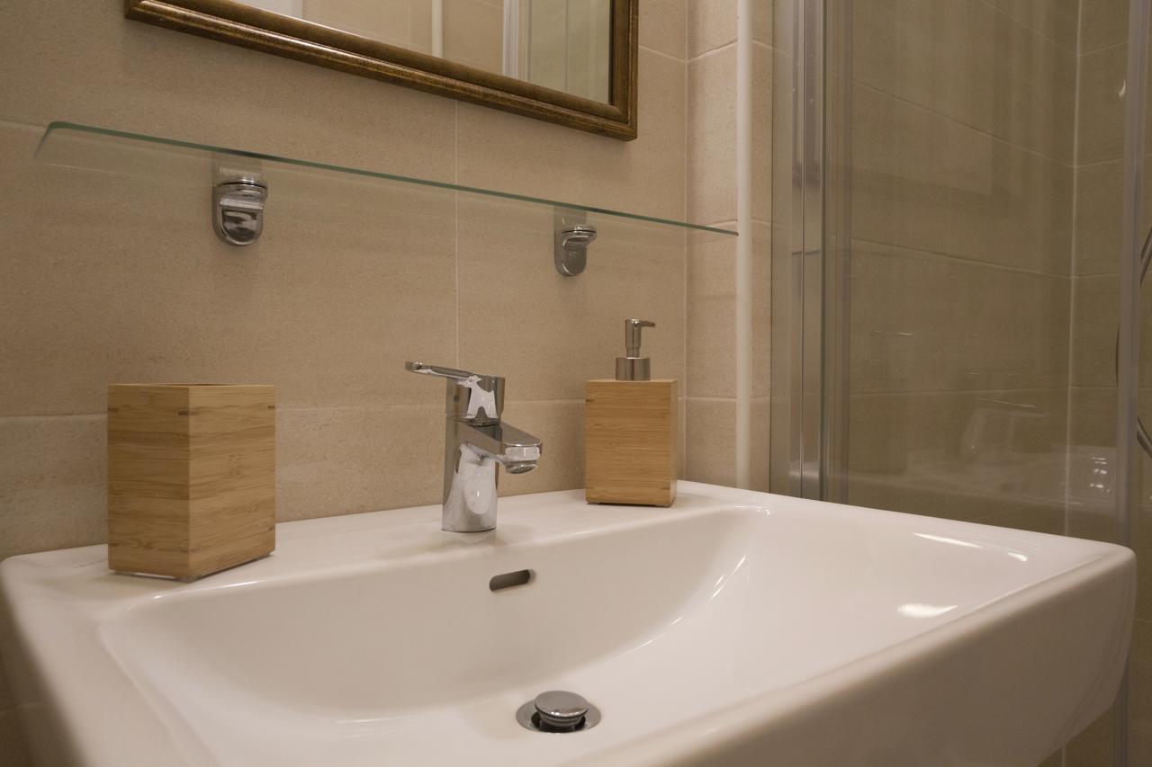 Opus Prime Apartment Budapest Bagian luar foto